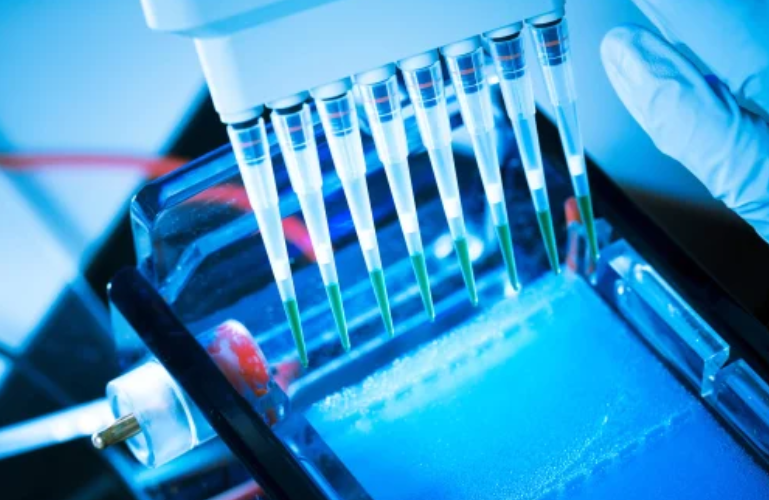 Top 5 Advantages of a Molecular Diagnostics Lab